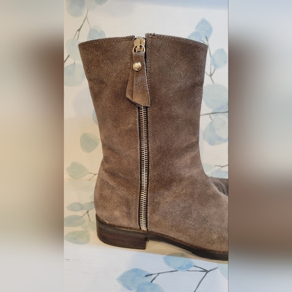 Stuart Weitzman Suede Ankle Zip Boot Made in Spain Women’s Size 5.5 - Picture 5 of 8